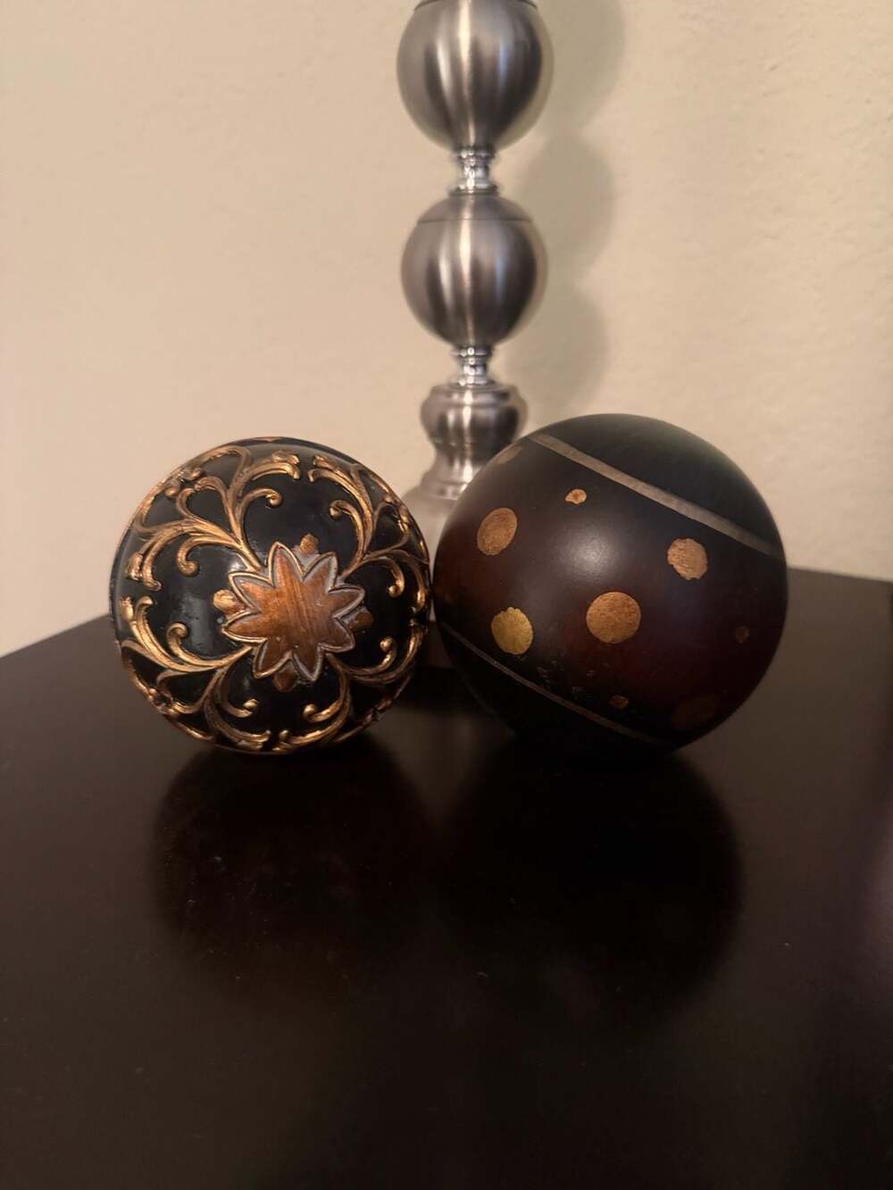 Set of 2 Casa Decor Black and Gold Resin Decorative Orb Cabinet Knobs